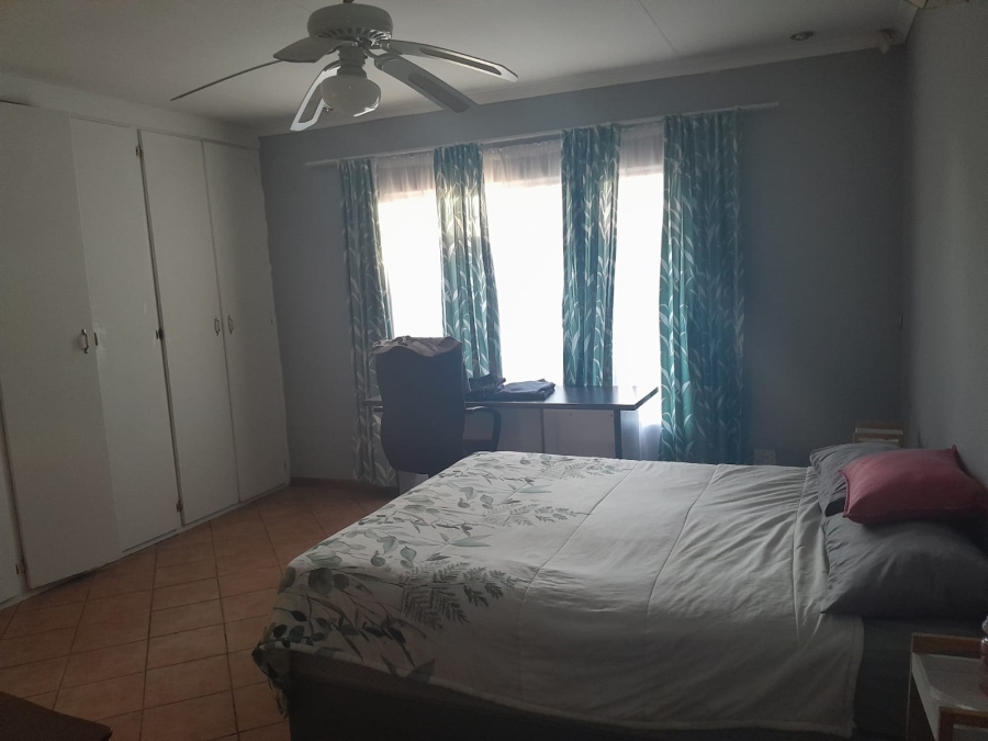 3 Bedroom Property for Sale in Bodorp North West